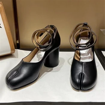 Женщины Tabi Обувь С раздельным носком Женские массивные туфли на высоком каблуке Лодыжки Обертывание Дизайнер Черное платье для вечеринок 2023 Новая Мэри Джейнс