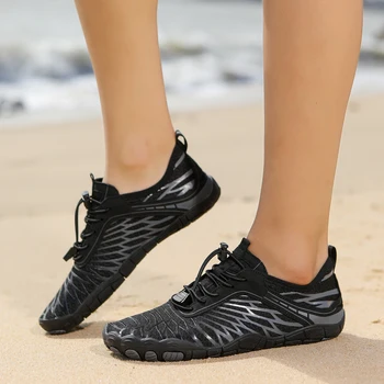 Пляжная обувь для мужчин и женщин Водная обувь Быстросохнущие дышащие кроссовки для пары босиком для плавания Surf Aqua Wading Pool Gym